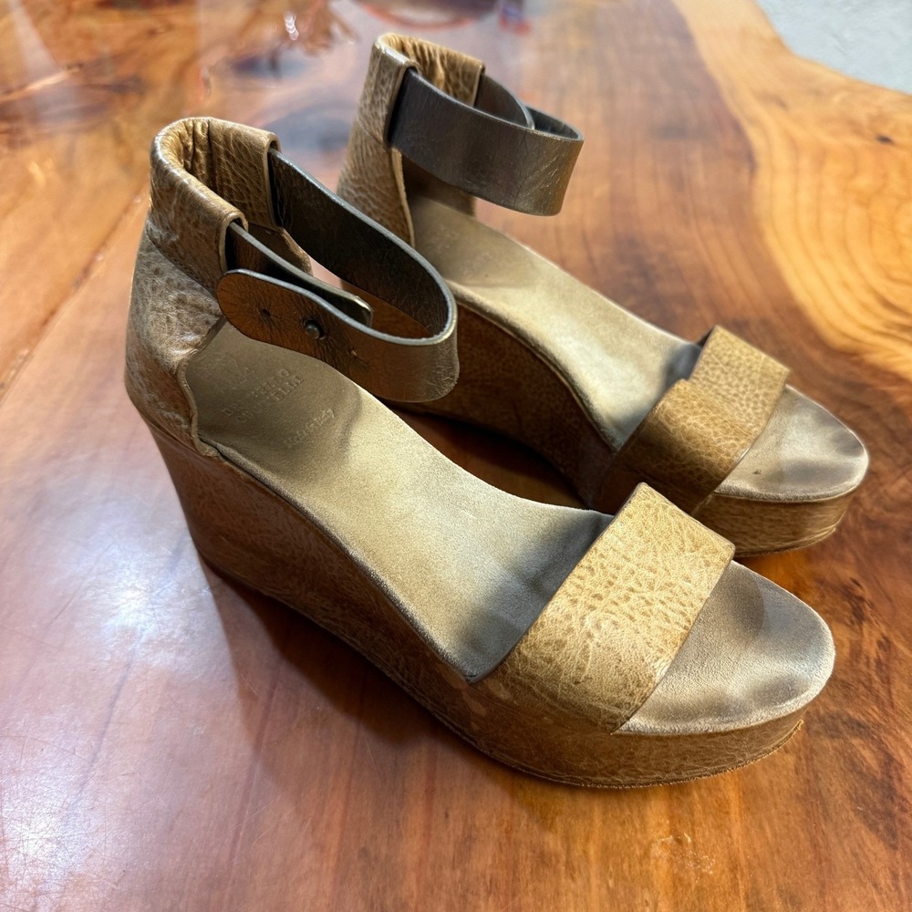 Brunello Cucinelli Sandals 37 7 Wedge Leather Designer